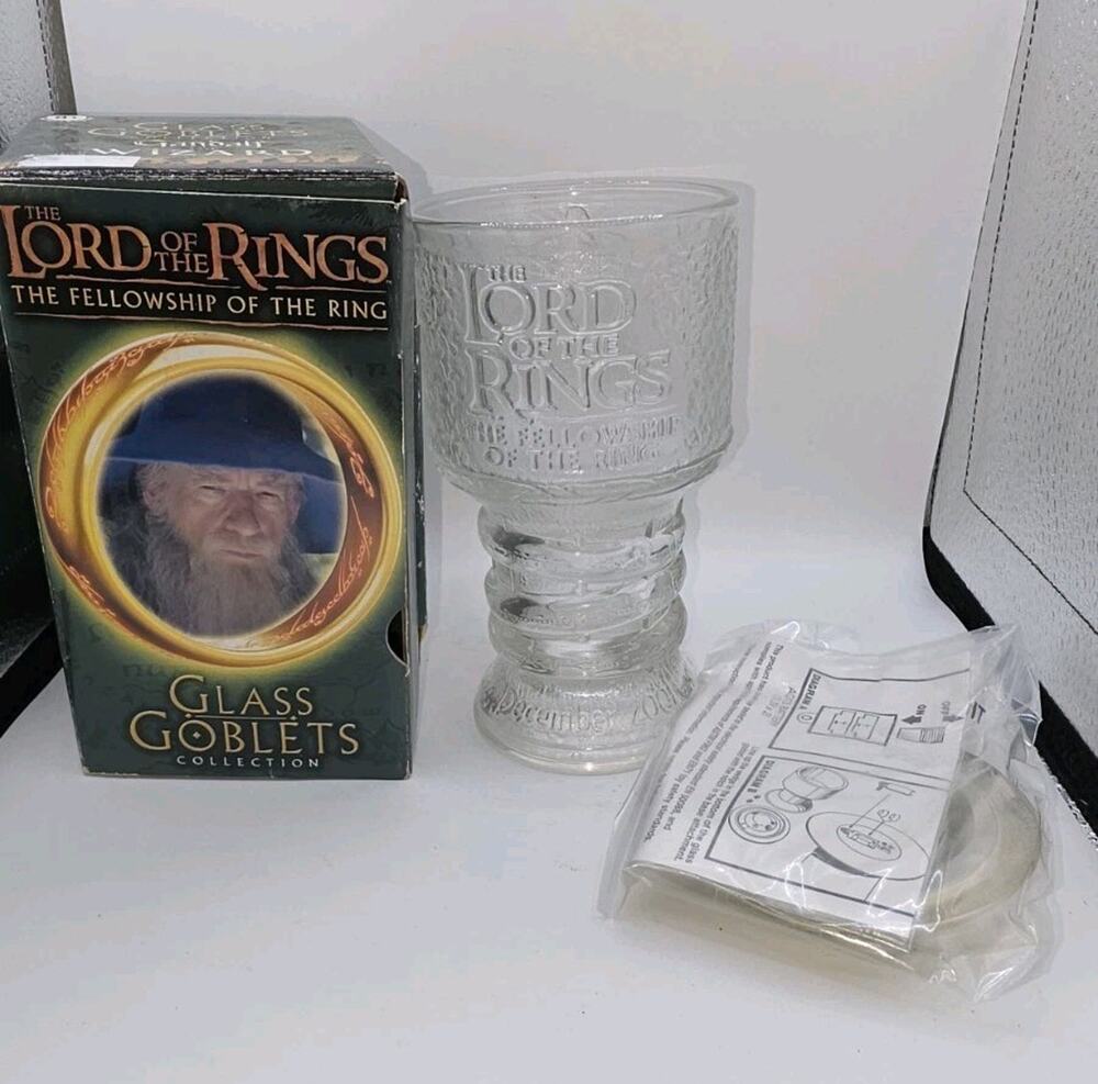 Lord of the Rings Fellowship of the Ring Glass Goblet 2001 Burger King Gandalf
